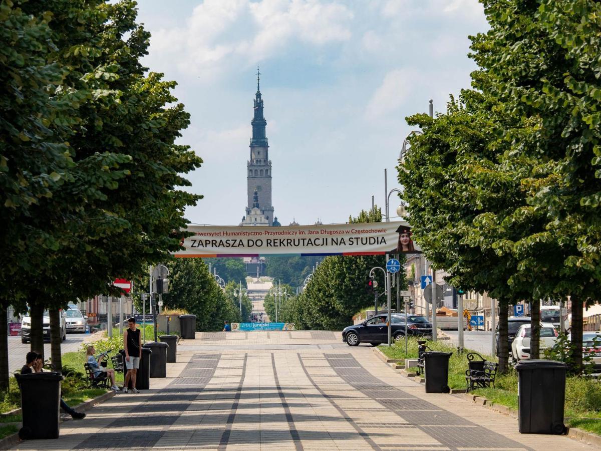 Apartament Gold Aleja Nmp 8 - Free Parking Czestochowa Exterior photo